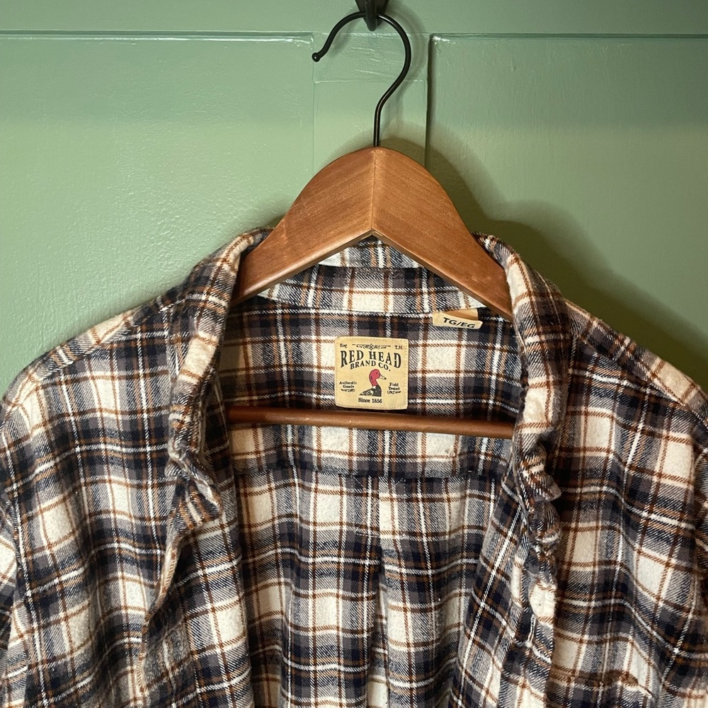 RedHead Navy and Cream flannel